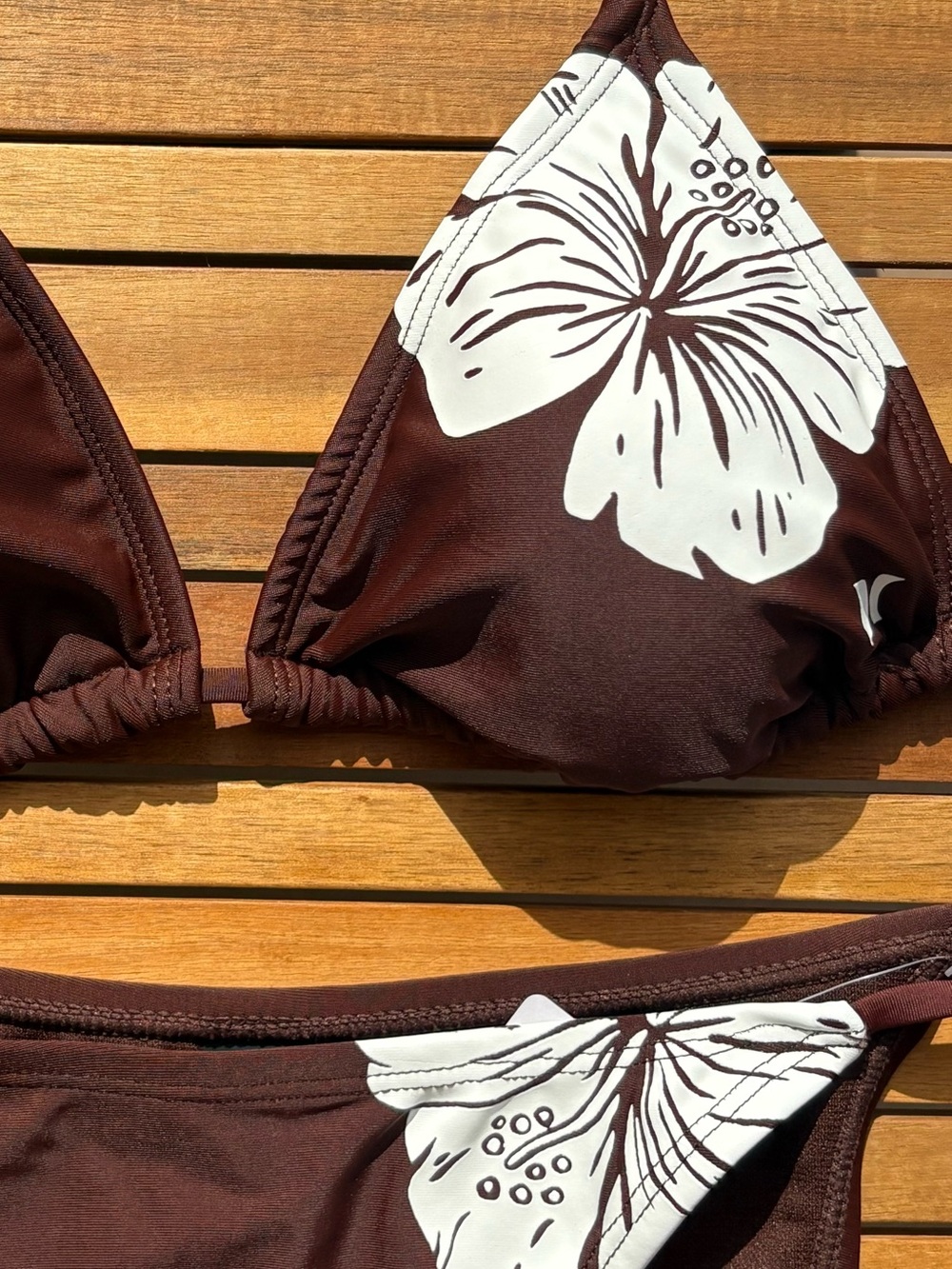 MEDIUM NWT Hurley Brown with White Hibiscus Adjustable String Bikini Swimsuit